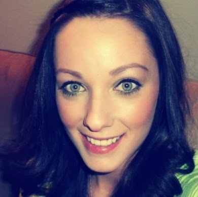 Erica Andrews Photo 11
