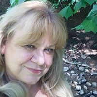 Debbie Trujillo Photo 17
