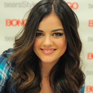 Lucy Swift Photo 30