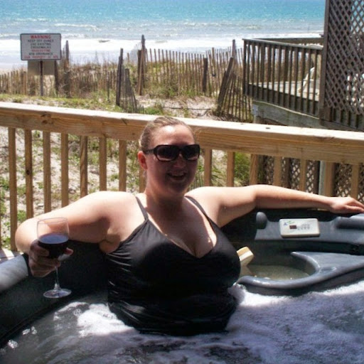 Jenny Erwin Photo 10