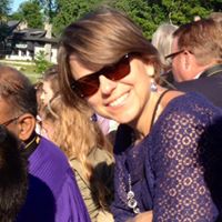Elizabeth Schnell Photo 22