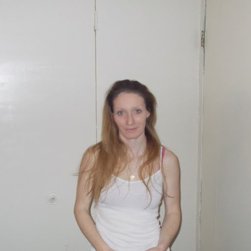 Jennifer Atchison Photo 8
