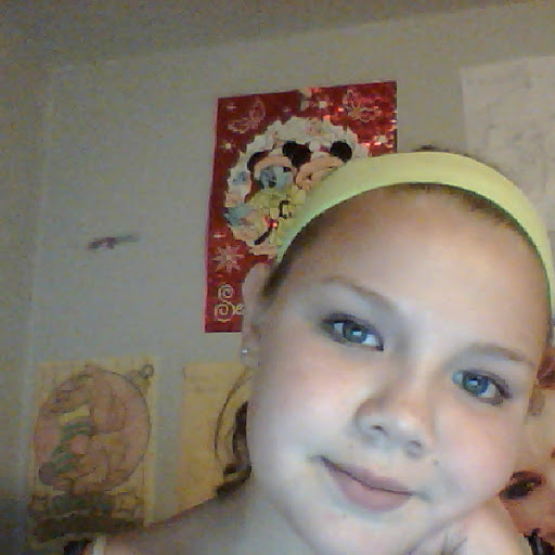 Elizabeth Hagan Photo 20