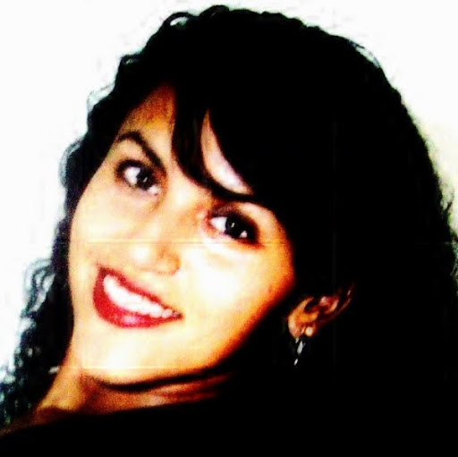Susan Araujo Photo 7