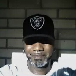 Lorenzo Roberson Photo 14