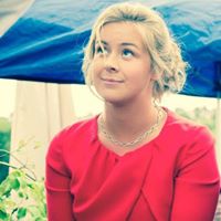 Hannah Bullock Photo 9