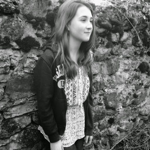 Sara Blaylock Photo 32