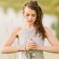 Cassandra Erickson Photo 10