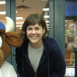 Jenny Ellis Photo 30