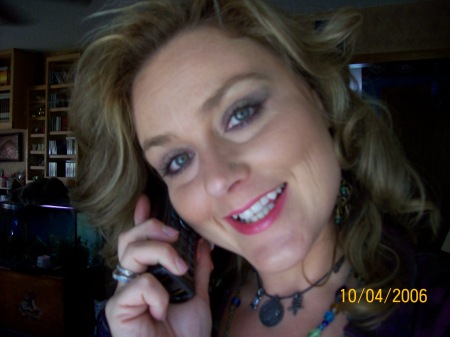 Christina Welch Photo 17