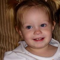 Lori Moore Photo 25
