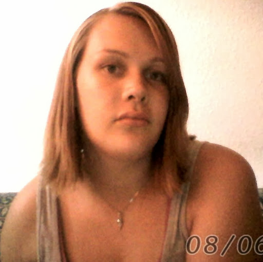 Lisa Petersen Photo 52