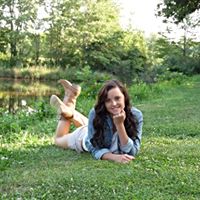 Emily Burroughs Photo 5