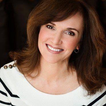 Joanne Wilson Photo 26