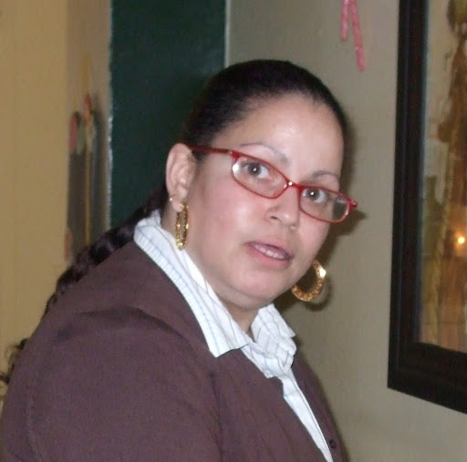 Cynthia Martinez Photo 10