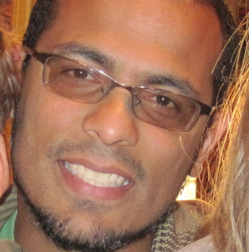 Emilio Hernandez Photo 21