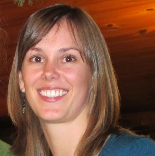 Elizabeth Robbins Photo 42
