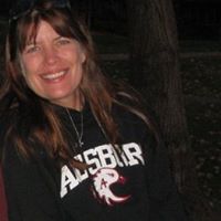 Jennifer Weiser Photo 23