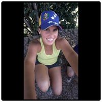 Laura Adames Photo 20