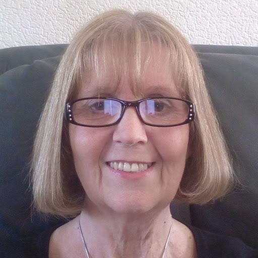 Lynn Anderson Photo 31