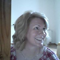 Michelle Lamoureux Photo 12