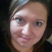 April Jenkins Photo 25