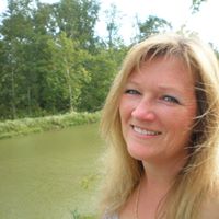 Judy Whittaker Photo 21