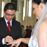Anna Rojas Photo 13