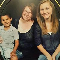 Melissa Kneece Photo 9