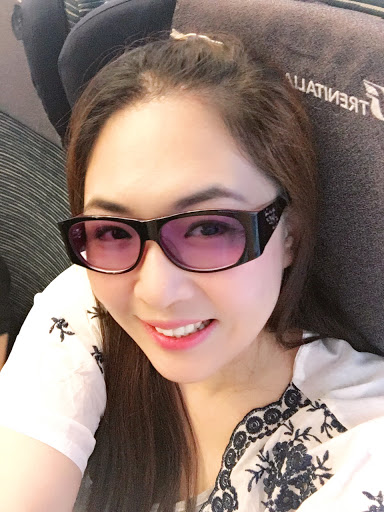 Lily Hsu Photo 40