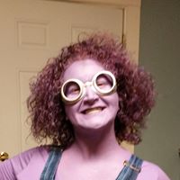 Catherine Holland Photo 28