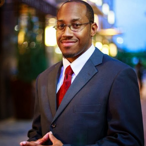 Calvin Peters Photo 26