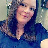 Stephanie Thayer Photo 20