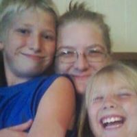 Vickie Walton Photo 13