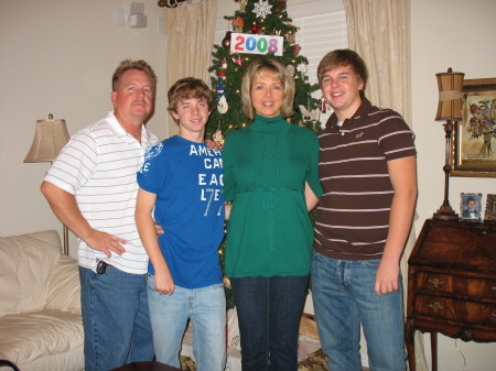 Beth Meadows Photo 14
