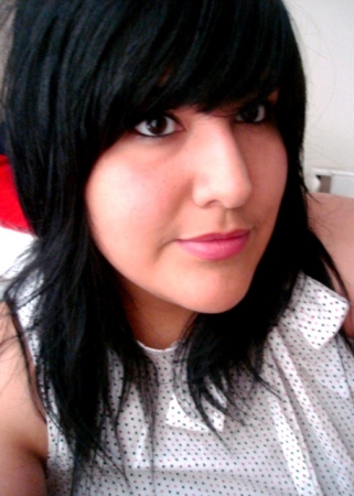 Cynthia Vela Photo 3