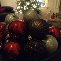 Julie Gamble Photo 16
