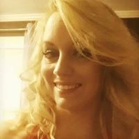 Caroline Lancaster Photo 14