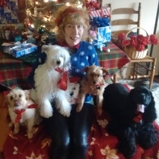 Janet Dwyer Photo 24