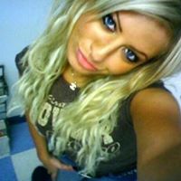 Alice Burt Photo 28
