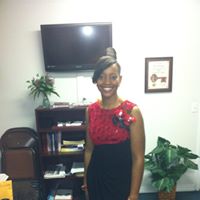 Jennifer Magee Photo 20