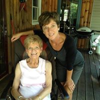 Lori Crawford Photo 20