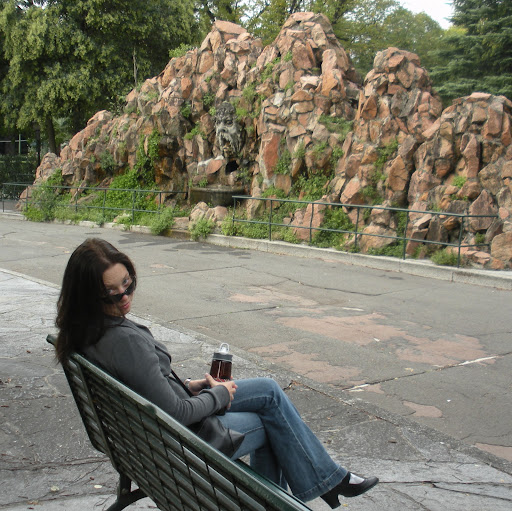 Jennifer Delmore Photo 2