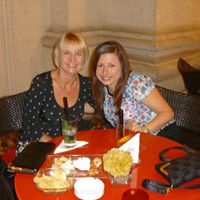 Elizabeth Golding Photo 21