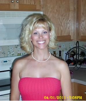 Vicky Cole Photo 17