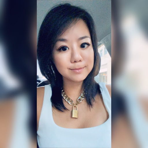 Stephanie Hu Photo 36