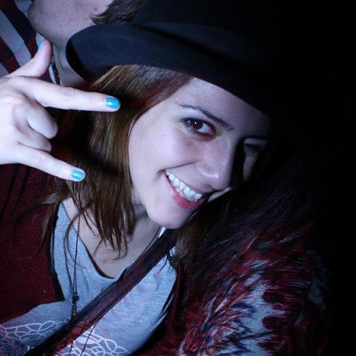 Amy Power Photo 29