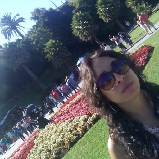 Carolina Ruiz Photo 32
