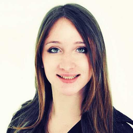 Stephanie Scheer Photo 6
