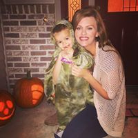 Sarah Olinger Photo 12
